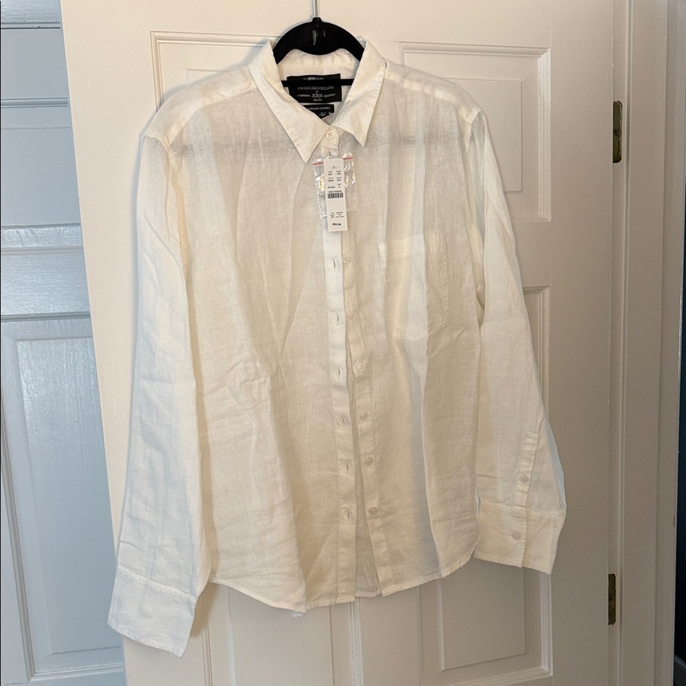 Banana Republic Women’s White Linen Button-Down Shirt